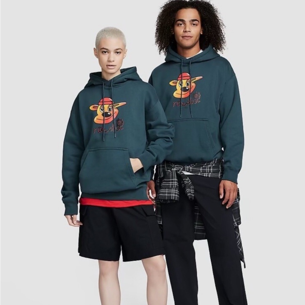 Nike SB Hoodie NWT